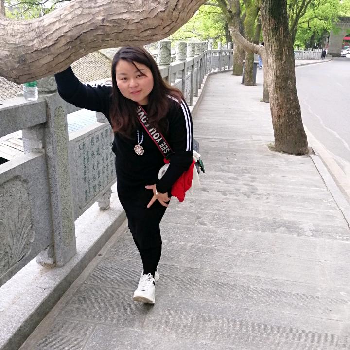 许霞霞