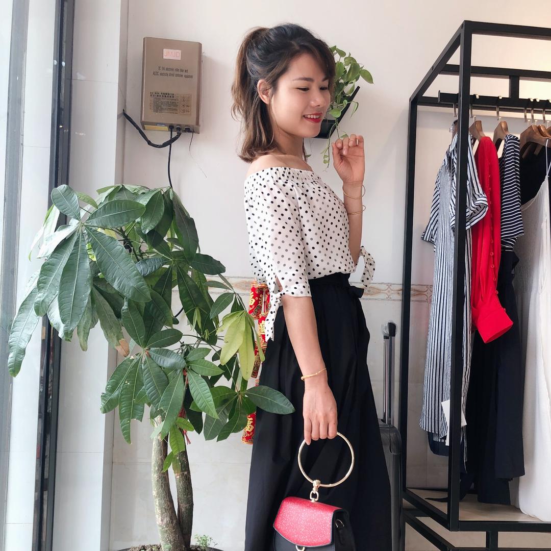 燕飞姐服装店