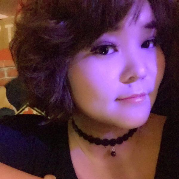 钟山驷朵女鞋