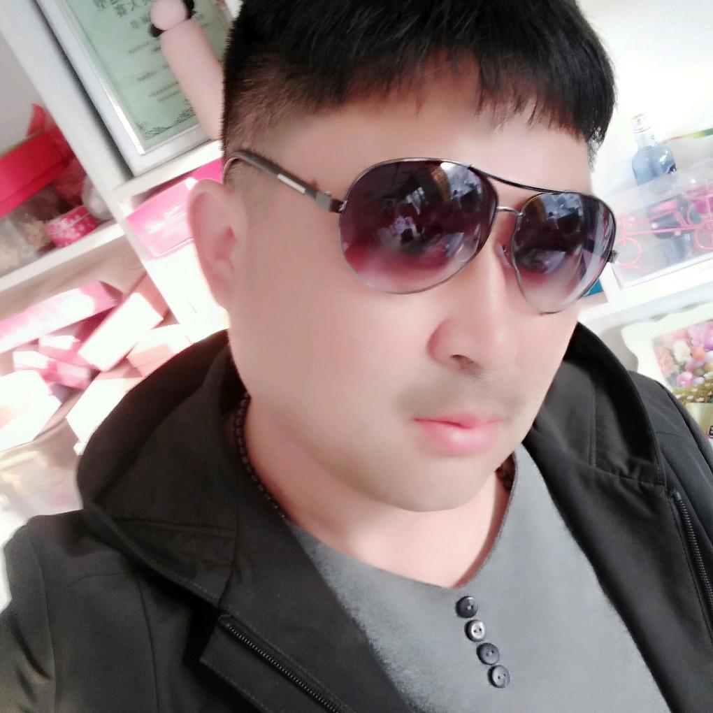 吴阳婚纱婚庆演译传媒