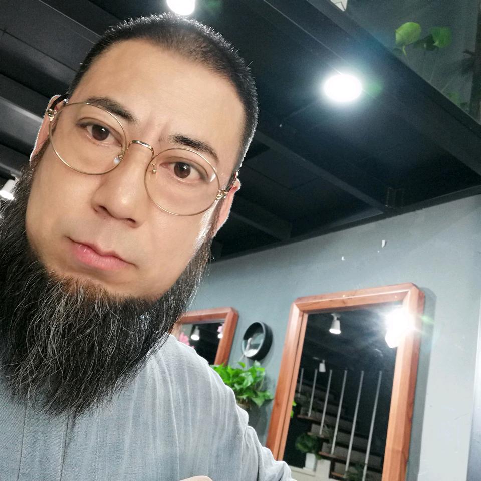 中国美术家 张复生