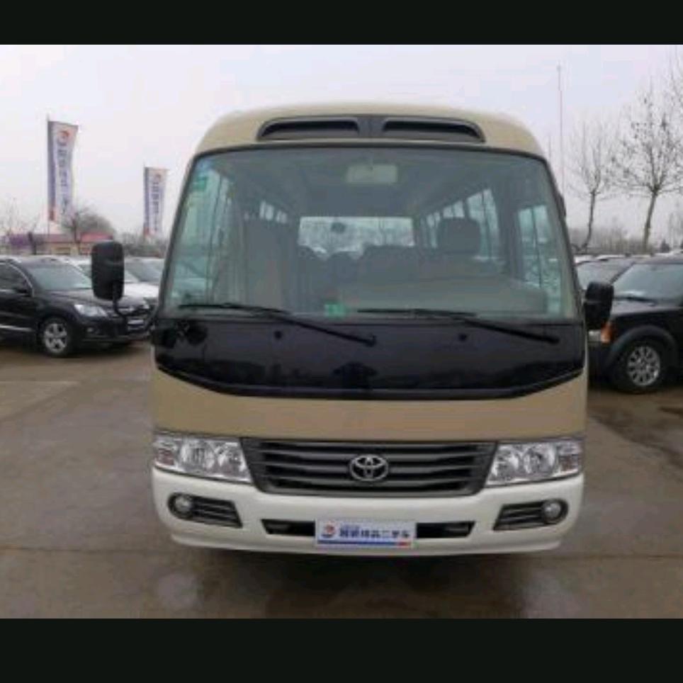 丰田考斯特旅游包车