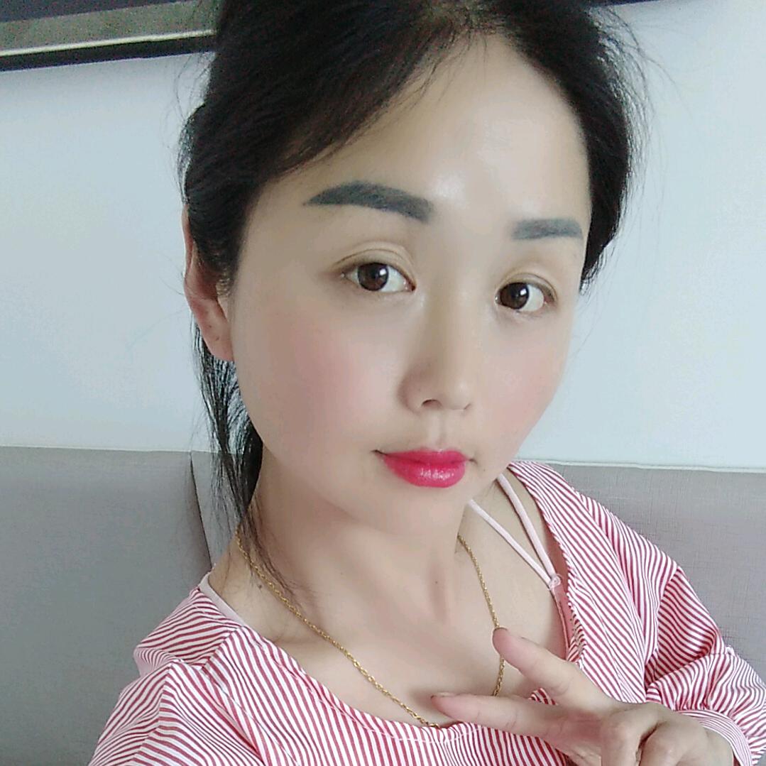 李秋芬