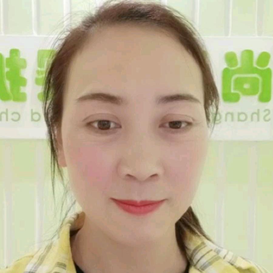 母乳喂养指导师～丽儿