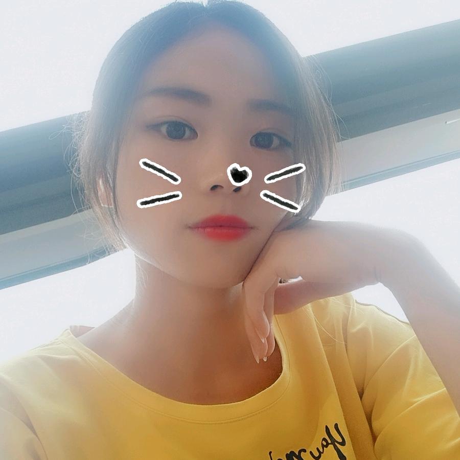 芳芳橱窗