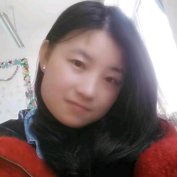 爱吃草莓酱的小兔子