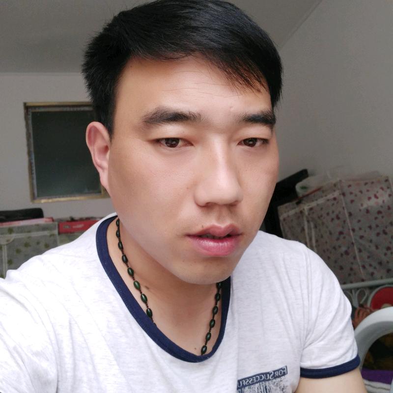 董银威