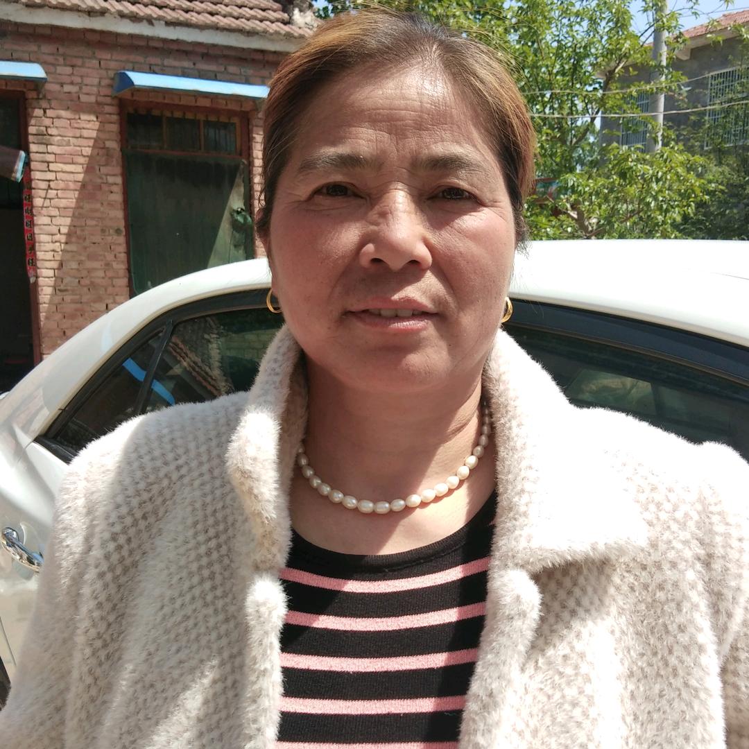 。小龙女。