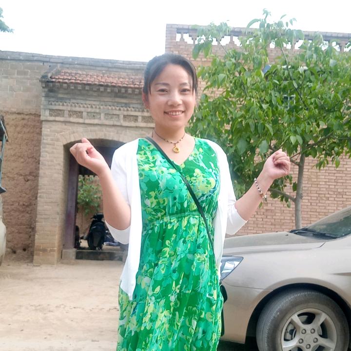 小样爱跳舞