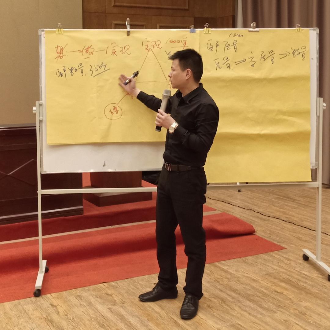 共赢营销家具清仓