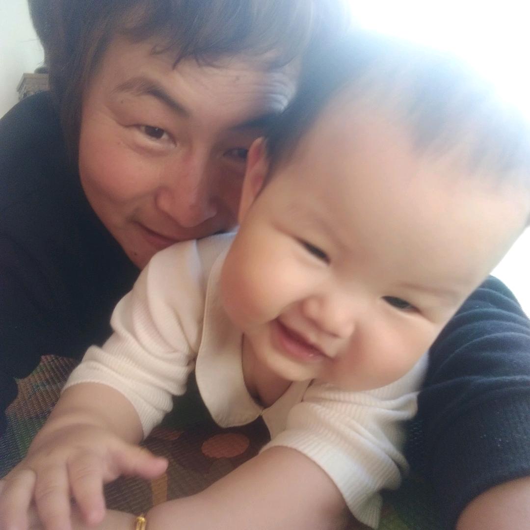 何菊，东社