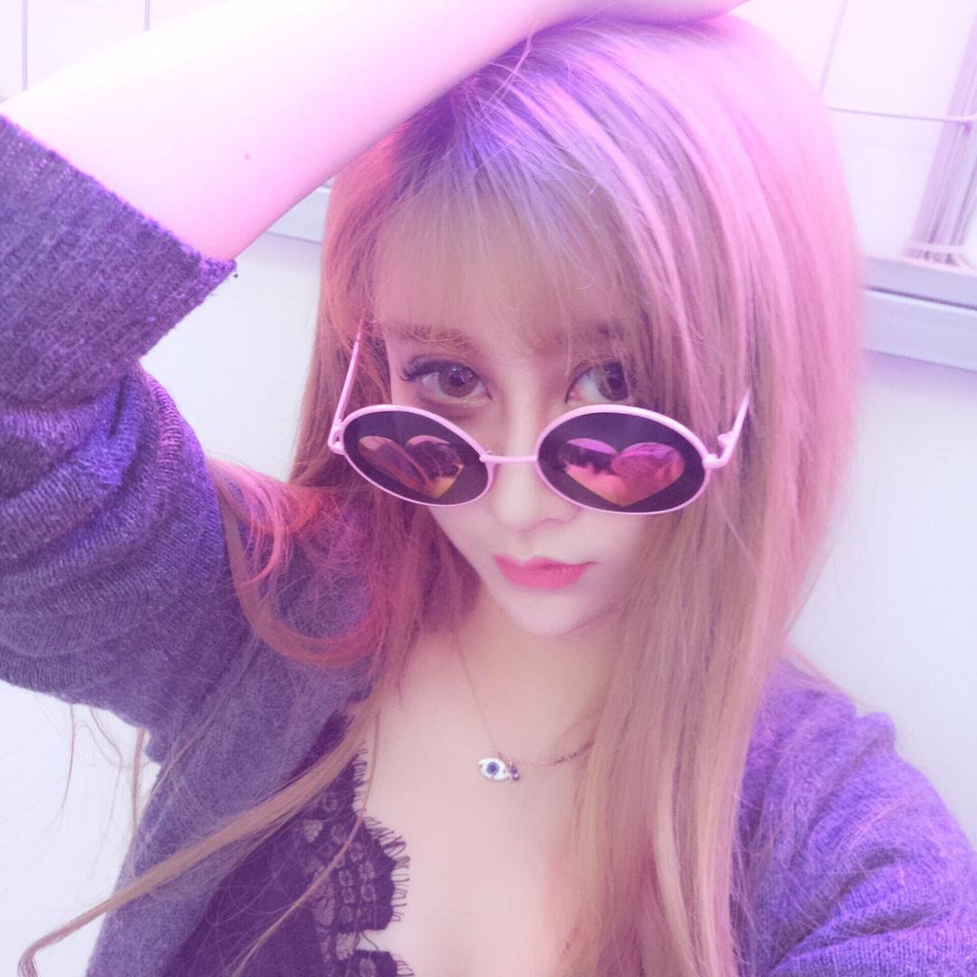 张小骏爱抱抱