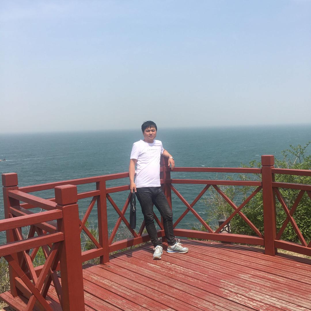 奋斗男青年