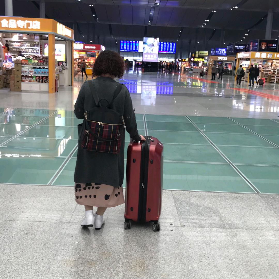 阿  霞(分享橱窗好物)