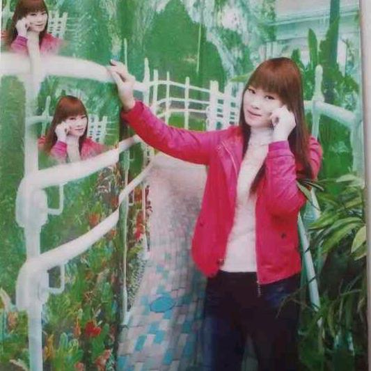 花秋胡三妹干粑。乐队