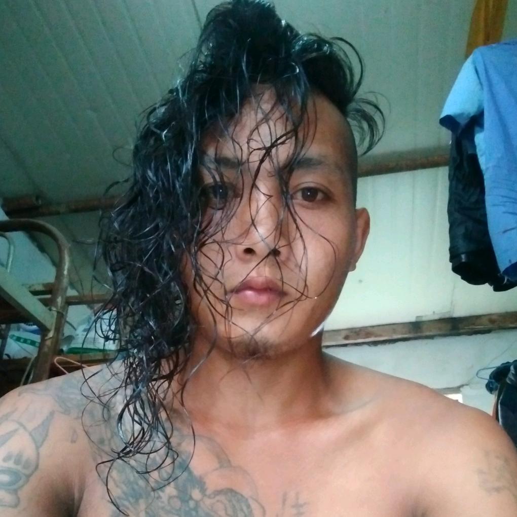 啊龙
