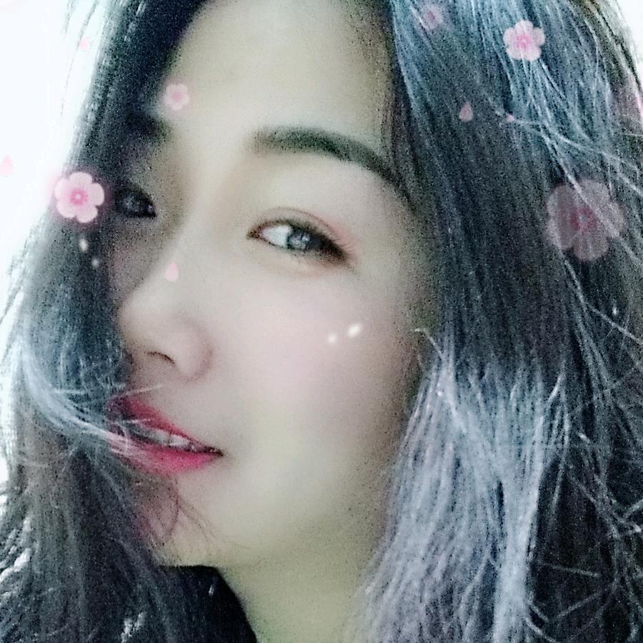 爱笑的眼睛💋