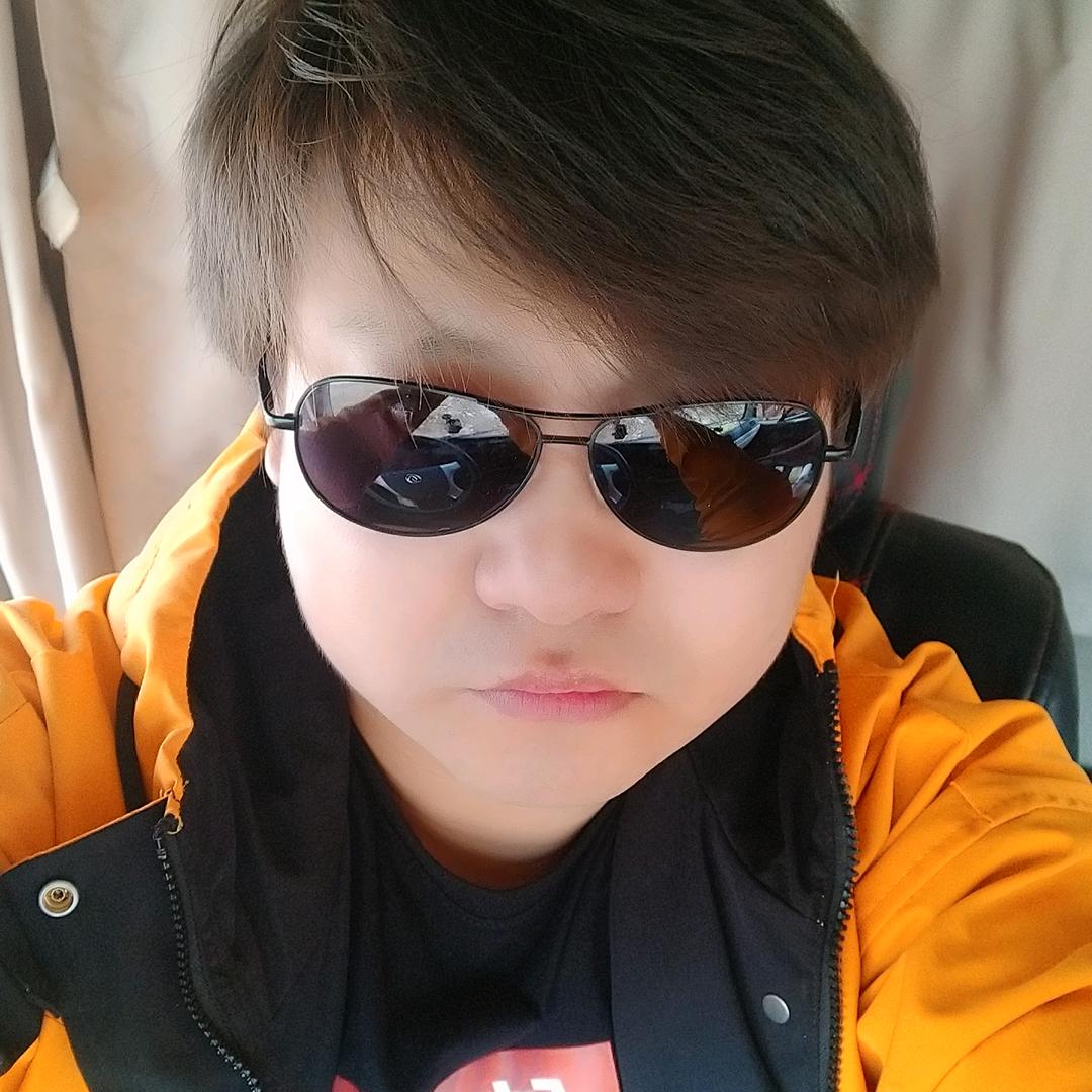 ღ᭄💞一樊风顺💕