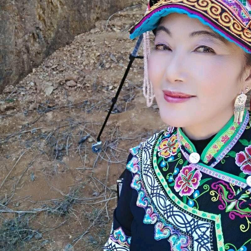 阿嫫妮翠姐
