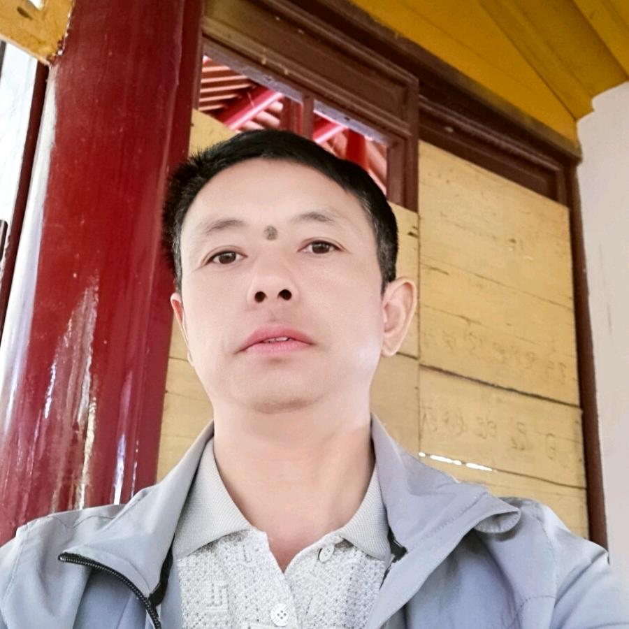 潇洒不失优雅