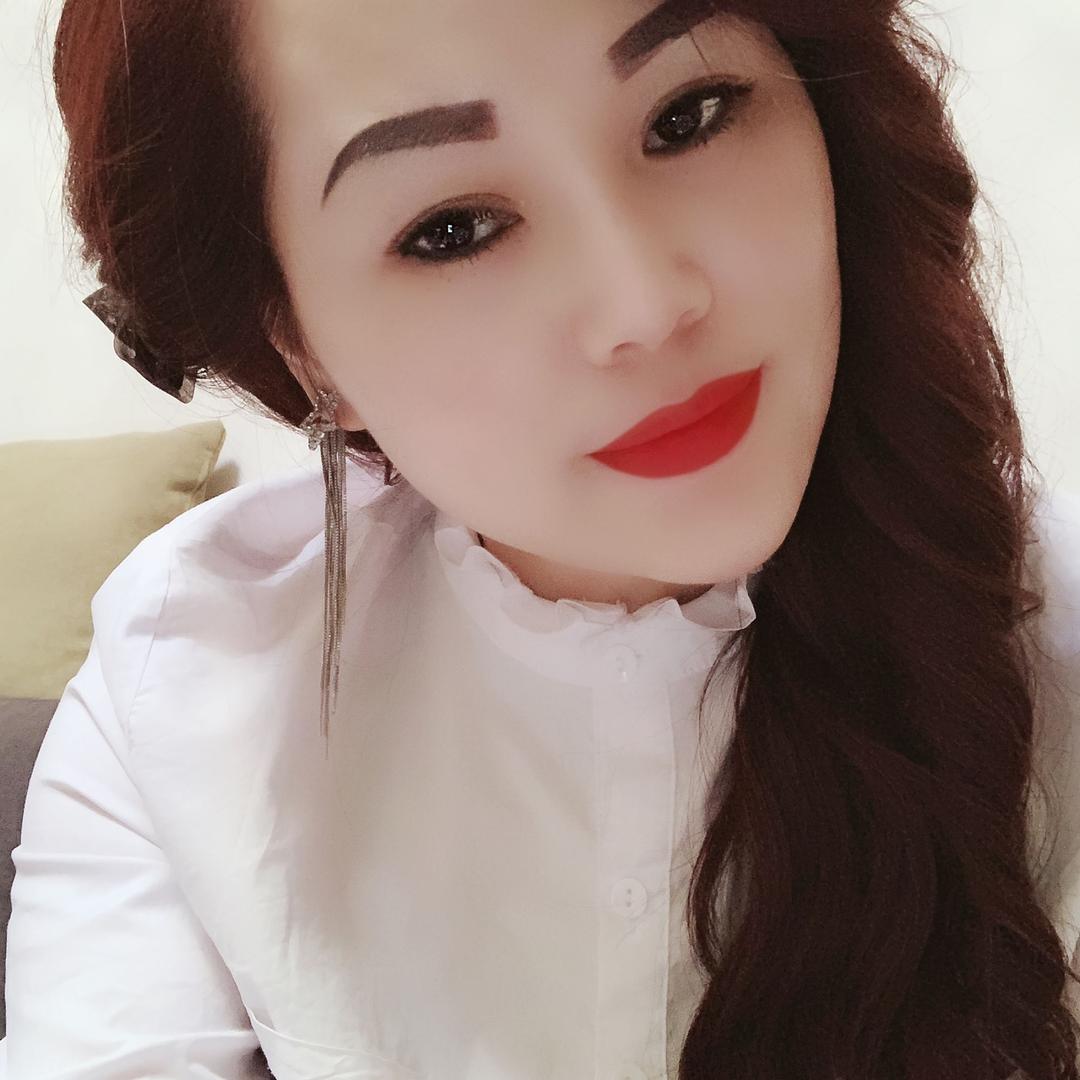 欧诗寇服饰