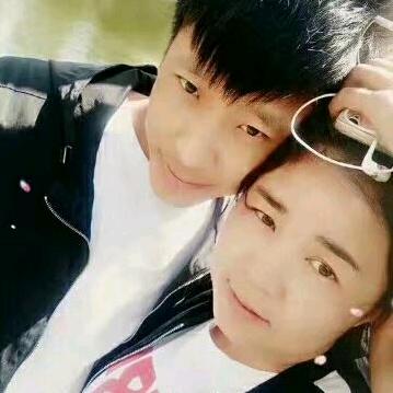 两个宝贝的麻麻