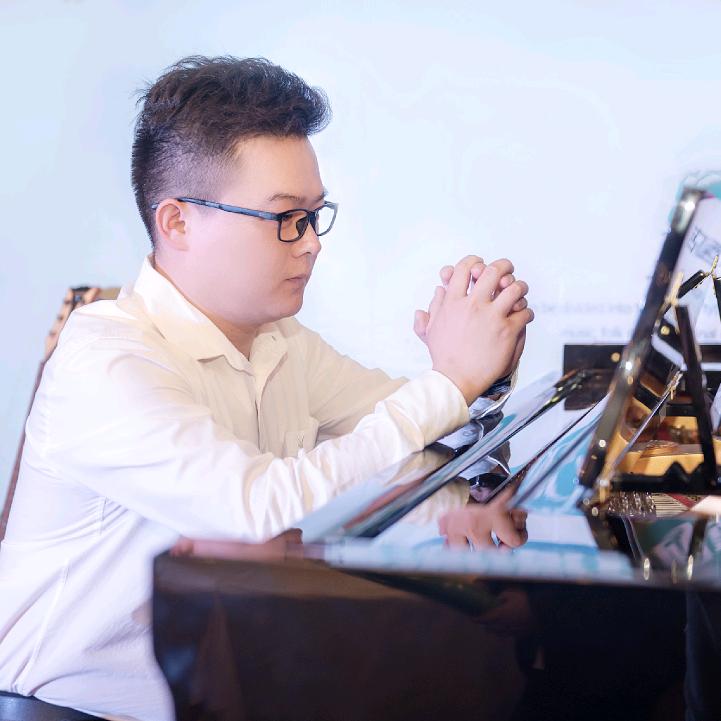 悦音王牌声乐导师