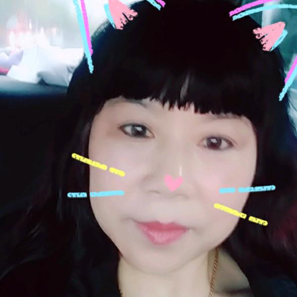 开心的丫丫
