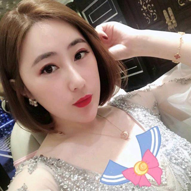 断了翅膀受了伤