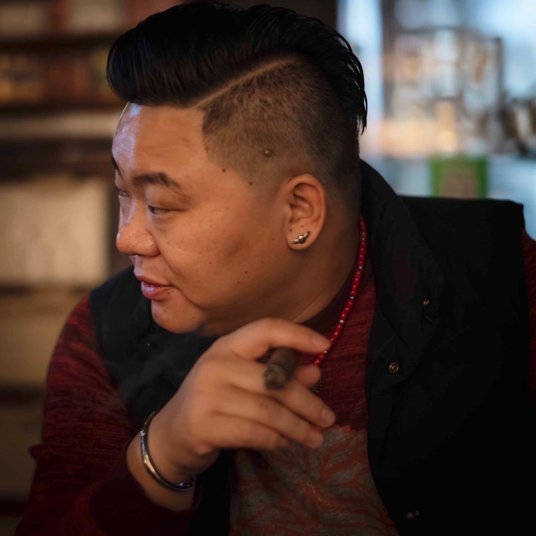 隔壁小王