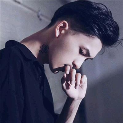 👑 煙花再美终究是一瞬间