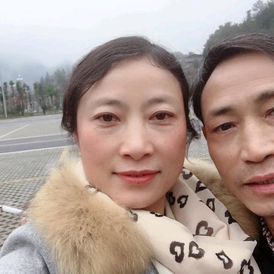 老李夫妻组合