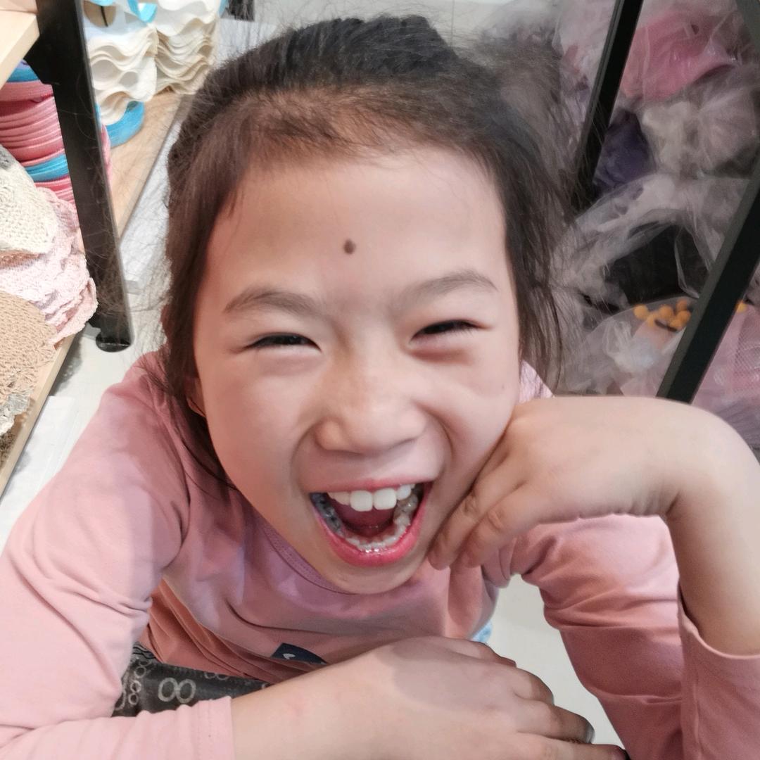 太原红小帽帽子批发