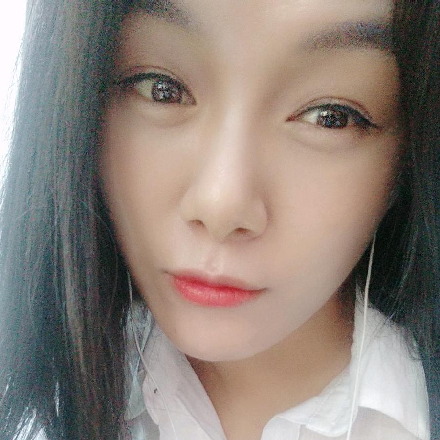 李四瓶