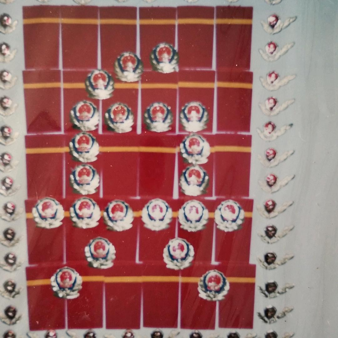 风的寂寞云知道。