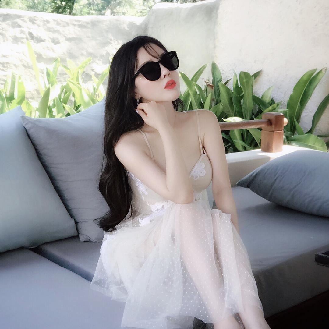 小浅浅