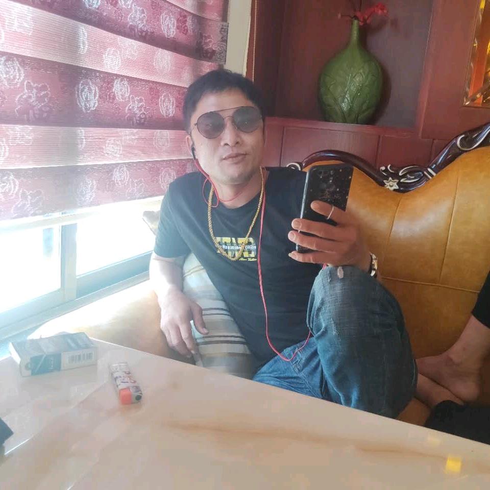 彩叔