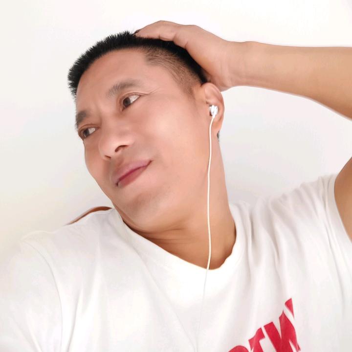 青衣江钓鱼郎