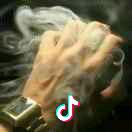 A.         阿晗。