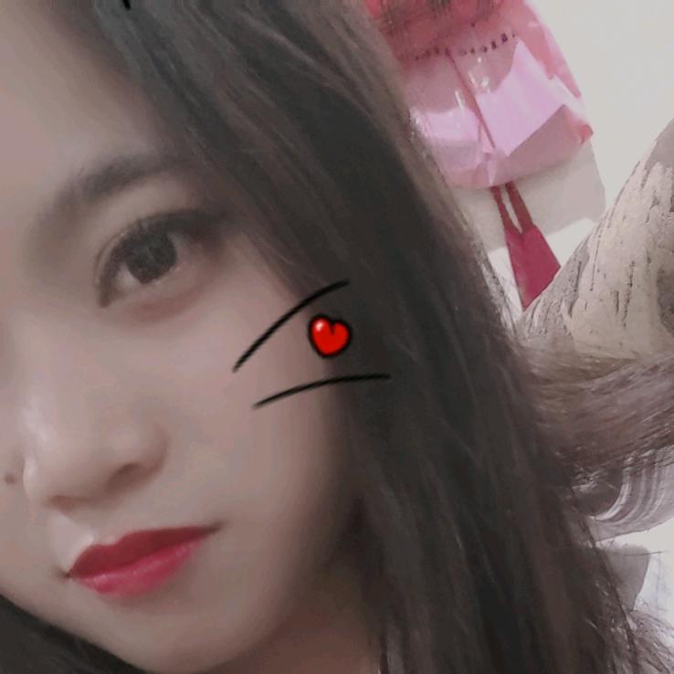 " 倔强女生i"