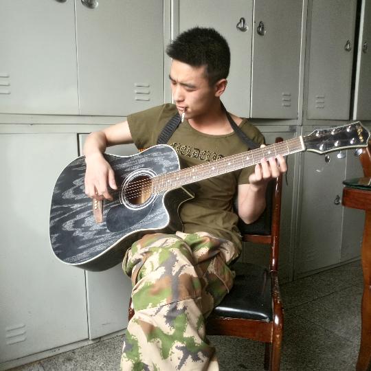 退役的૮ ºﻌºა贺先生