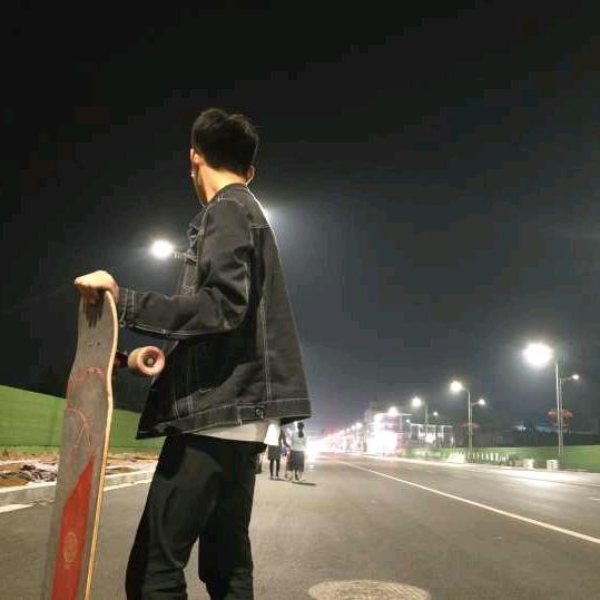 默默