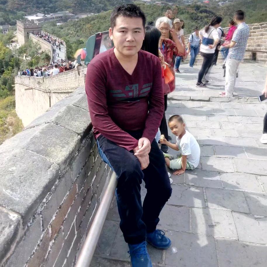 与杨同行