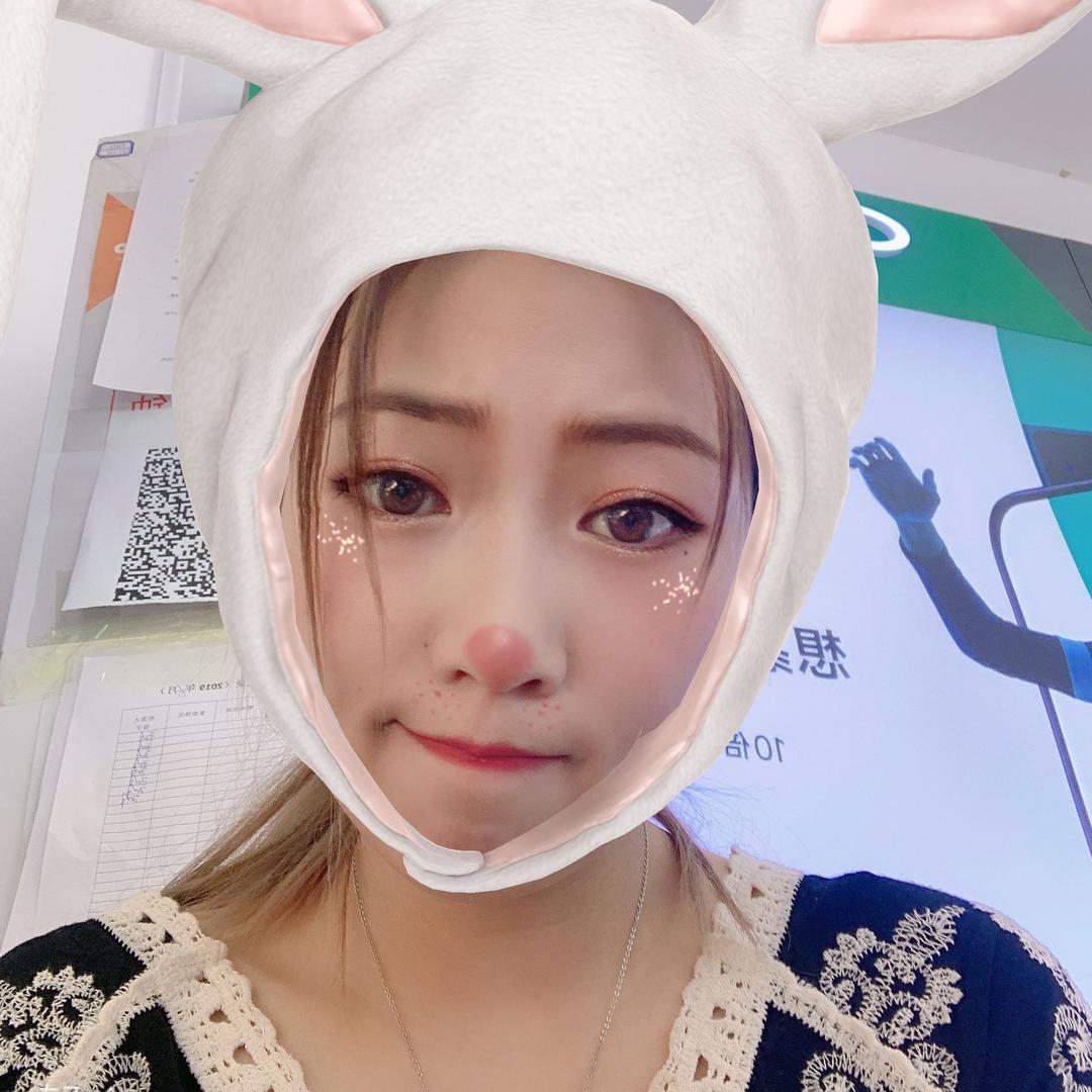 是月月啊