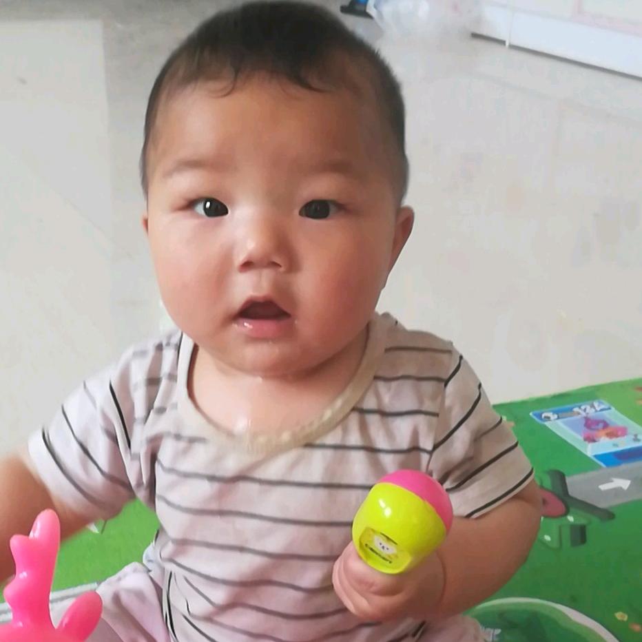 雨中漫步，拒绝私聊