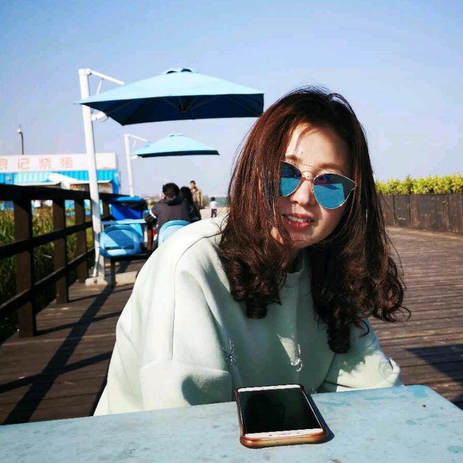 永仓办公家具 黄艳