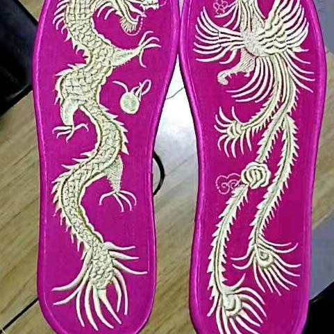 郭素梅工艺品刺绣店