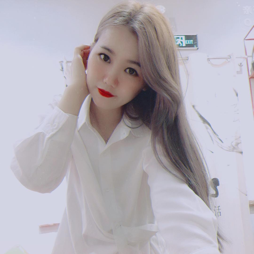 ¹⁹⁸⁸ 䉃এ꧔