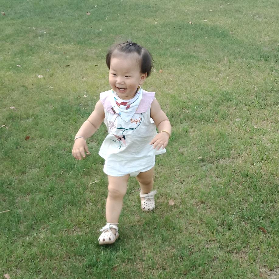小美女