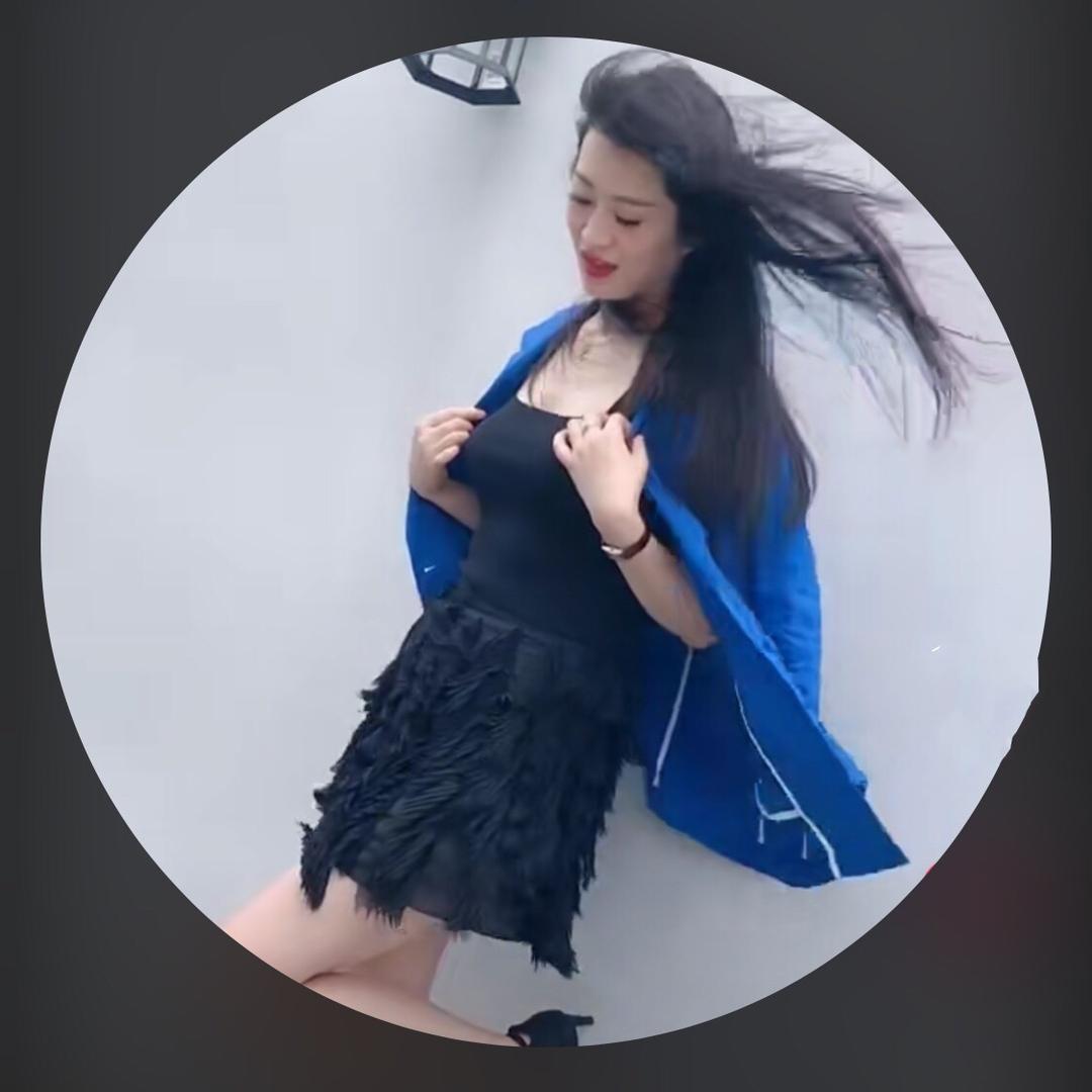 金鍂鑫𨰻